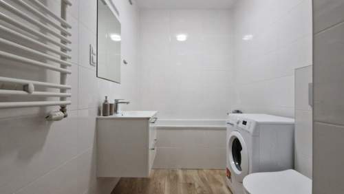 2 pokoje po remoncie z balkonem,Rembielińskiego 33