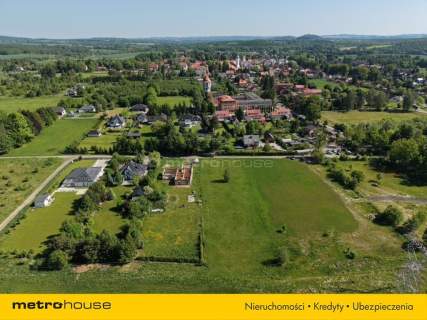 Uzbrojona działka budowlana z widokiem na Izery