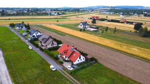 Dom 146 m2, działka 700 m2 Brynica