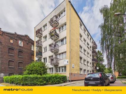 2 pokoje - 37,80 m2 , blisko UE, 9 minut od Rynku 