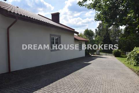 Dom z halą 700 m , 44 ary / Idealny pod biznes