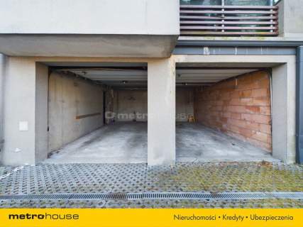 Apartament 2 garaże i komórka