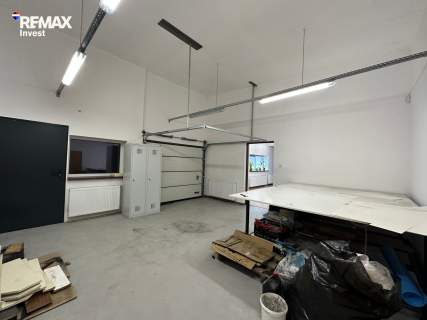 Hala magazynowa z biurem 216 m Bielsko-Biała