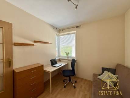 3 sypialni kuchnia Balkon Grzegórzki