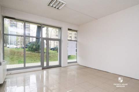 Lokal handlowo- usługowy Walerego Sławka 45 mkw