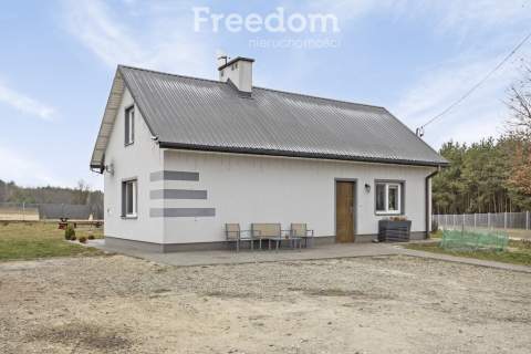 Dom przy lesie na 14 a spokojna Rakszawa