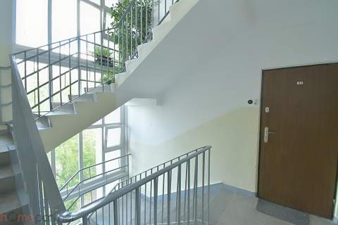 2 pok, balkon, 48m2 ul Stalowa