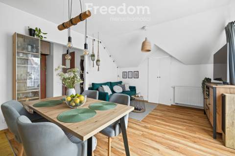3 pokoje ok. 61m2 po podłodze I Balkon Kowale