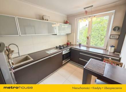 Piaski duży balkon II piętro 48,50m blok z cegły