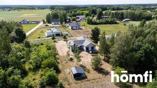 Nowoczesny dom parterowy - w stanie surowym
