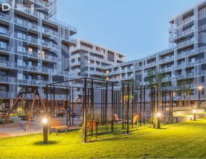 Komfortowy Apartament z Loggią, Wola