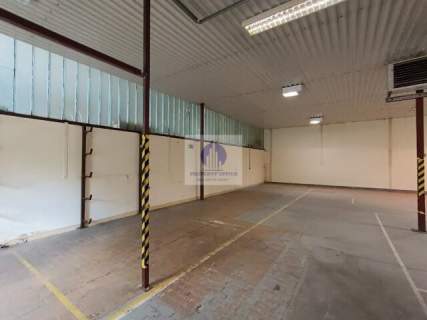 Bielany magazyn 409 m2 do wynajęcia