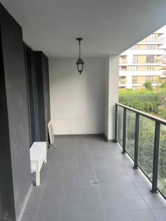 Nowe piękne osiedle, loggia z ładnym widokiem.