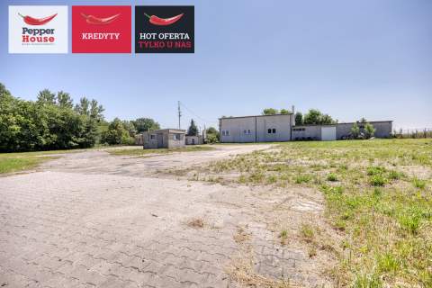 Budynki Magazynowo- warsztatowe z placem 2200m2