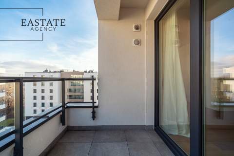przestronna kawalerka balkon parking