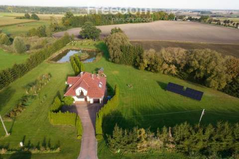 Komfortowy dom z działką, 1 ha staw, k.Bartoszyc