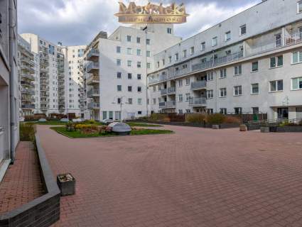 Kawalerka na Ursynowie z oddzielną kuchnią Natolin