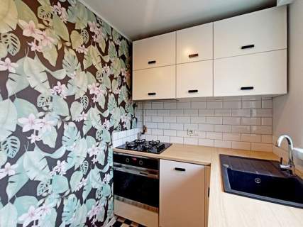Grochowska 172, Praga Południe,2 pokoje z balkonem