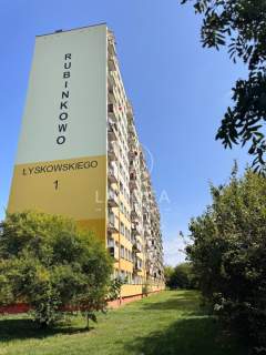 Zielona okolica, parkingi, winda, 3 pokoje Toruń