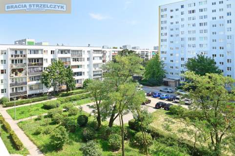 Przytulne, rozkładowe 30,9 m z widokiem na zieleń
