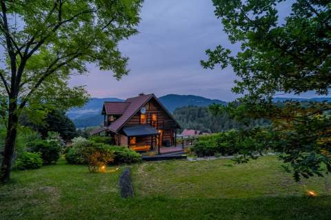 Dom z bala Dla siebie Lub na Wynajem jako Inwestycja. Jacuzzi...