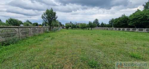 Duża działka usługowa 6000m2 w Grezów