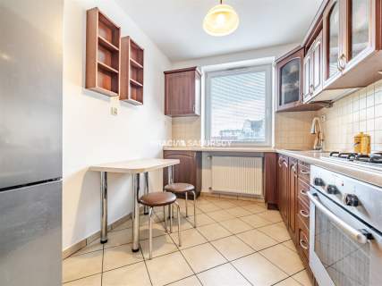 2 piętro, balkon, 3 pok., piwnica,zielono, parking