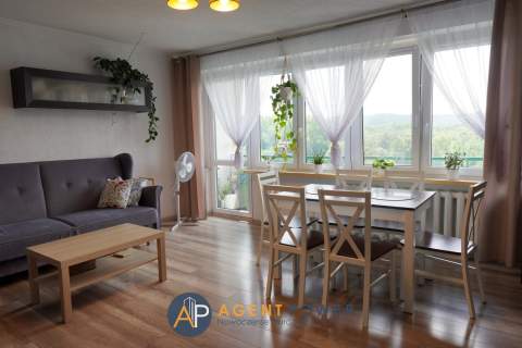 Spokojne i rodzinne 4-pok mieszkanie Wolbrom 76m2
