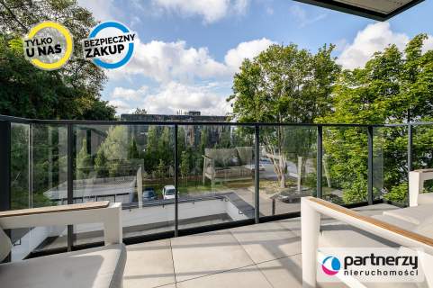 Południowe Balkon 6m2 Msc. postojowe Komórka