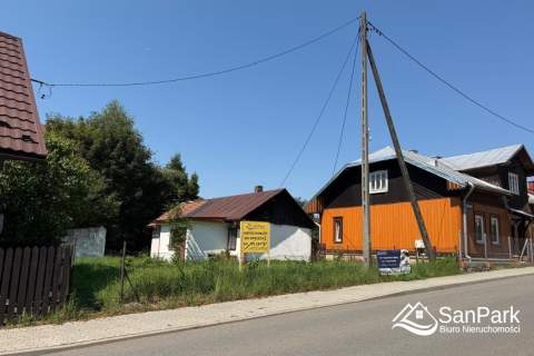 Bieszczady Ustrzyki Dolne działka w centrum miasta