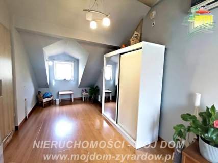 Przestronne, dwupoziomowe mieszkanie na Osiedlu Piękna.