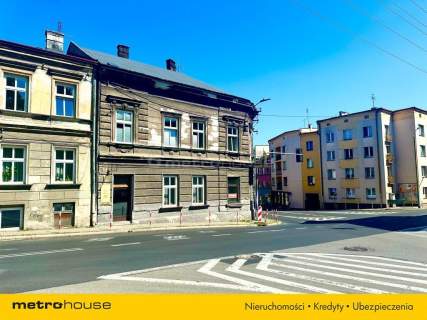 Mieszkanie z lokalami usługowymi centrum miasta.