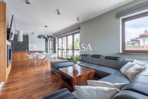 Dwupoziomowy apartament 185m2 Zawady