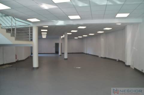 Idealny lokal pod działalność handlową 170 m2-part