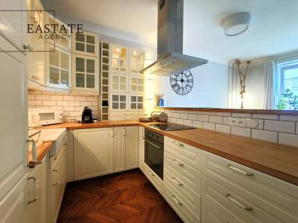 Centrum/Kamienica Po remoncie/Wysokość 3,60/AirBnb