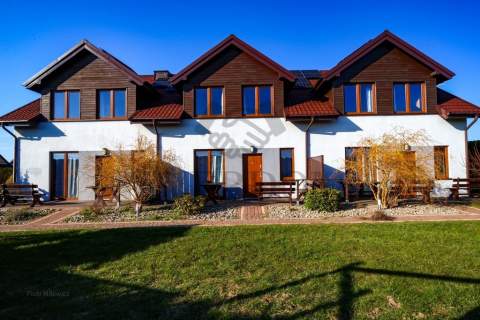 Chłapowo Booking 6 lokali po 55 m2 działka 1423 m2
