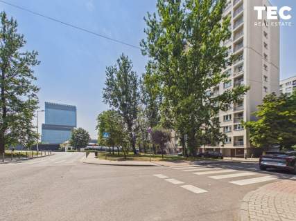 Przy Spodku, KTW, centrum loggia winda