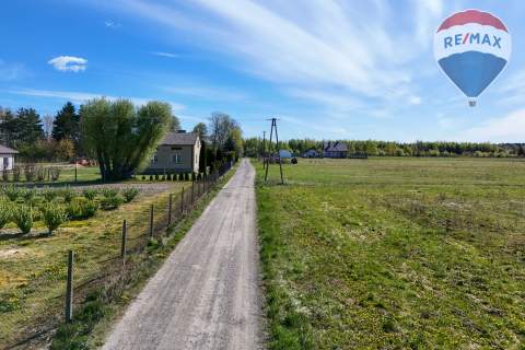 Grunt inwestycyjny 2,34 ha 3 km od S8 Grzmiąca