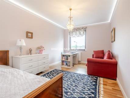 4 pokoje 82,97 m 2 balkony blok 2022 garaż