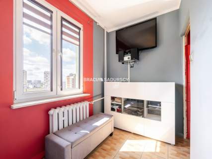 2 niezal.pokoje/os.Dywizjonu 303/ładny widok/37m2
