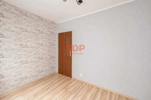 3 pokoje, 2 miejsca postojowe, balkon, blisko placu grunwaldzkiego.