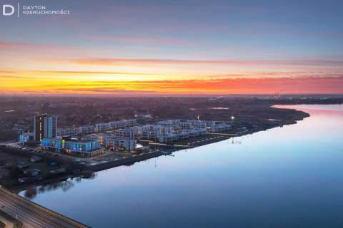 Apartament z Balkonem, Prywatna przystań jachtowa