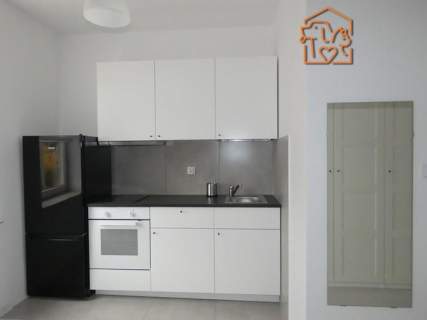 Mieszkanie z balkonem, pet-friendly - Wesoła 1