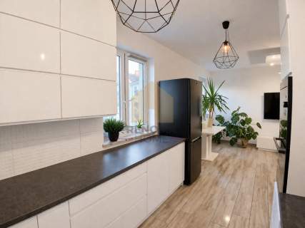 3-pokoje 69 m balkon Żarków os. Piastów