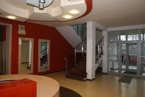 Biuro 22m2 Radom Gazowa. Parking, Media, Klima