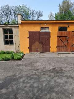 88m2 garaż, działki i komórka 4 pokoje