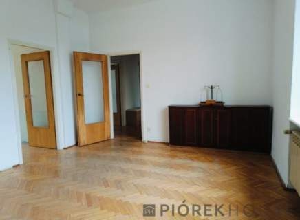 3-pokojowe mieszkanie w Śródmieściu