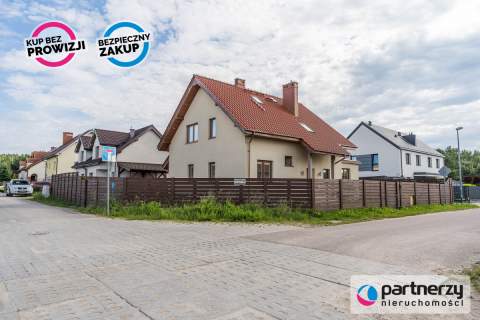 Dom wolnostojący - tuż pod lasem i blisko morza