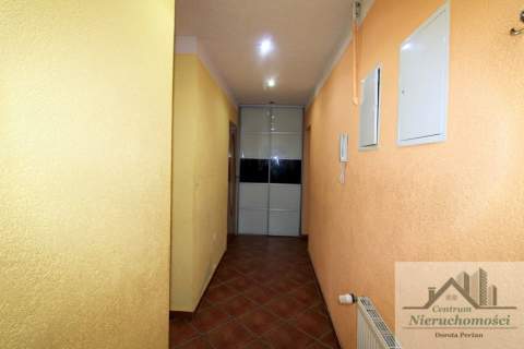 Mieszkanie 2 pok. 49 m2, 1 piętro, Bielawa