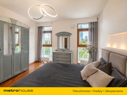 Apartament 64 m 3 minuty od metra Dw. Gdański